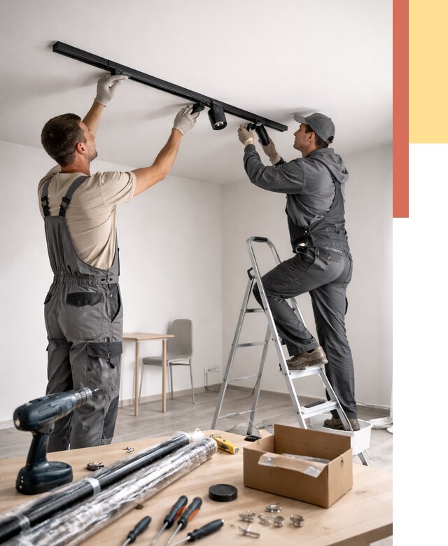 Установка трековых светильников в натяжной потолок в Новомосковске от 4337 руб. | ОТДЕЛОЧНИК-Нвм